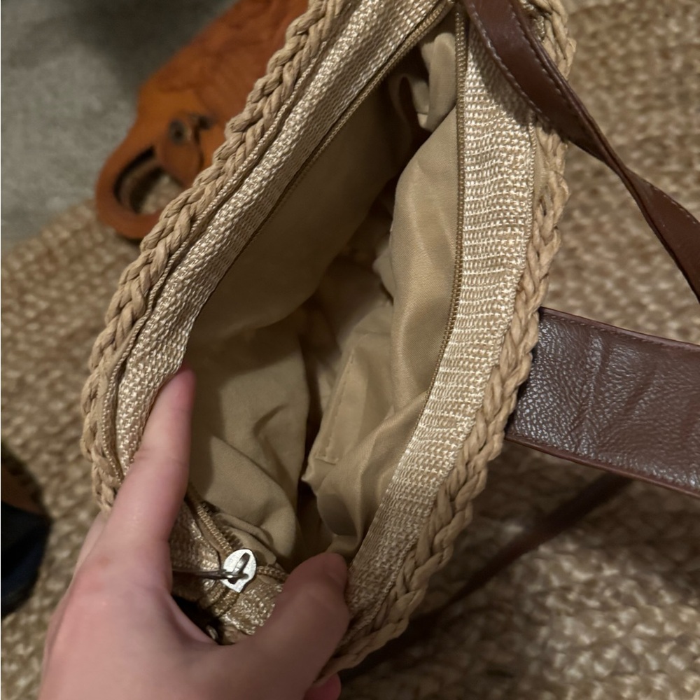 Small basket weave crossbody